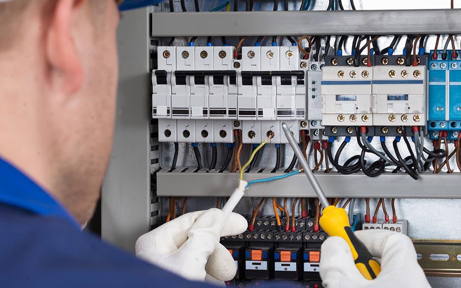 prix d'un électricien Le Blanc-Mesnil